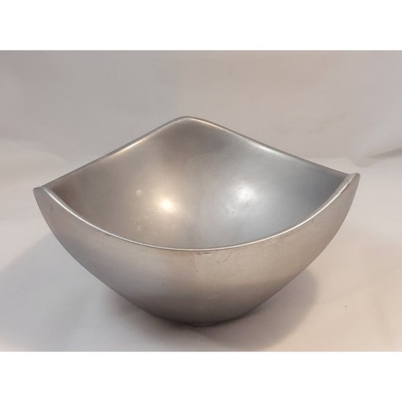 Mid Century Nambe 1967 Silver Tri-Corner Bowl #530 7 1/2” U.S.A. - Picture 3 of 4